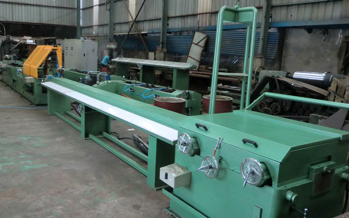 Multifunctional combined continuous drawing unit
